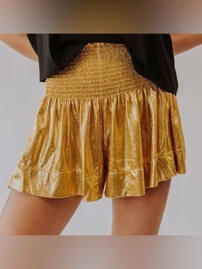 QUEEN OF SPARKLES Gold Metallic High-Waist Ruffle Shorts